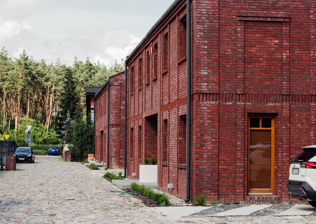 Patek Premium Apartments - Airport Lawica & Mtp & Car Races & International Trade Fairs Skórzewo Exterior foto