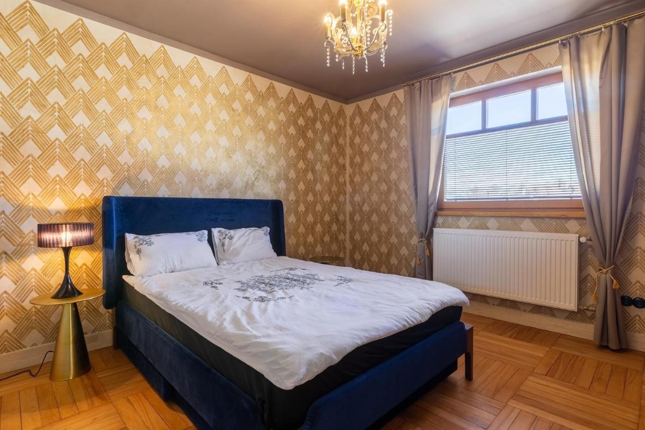 Patek Premium Apartments - Airport Lawica & Mtp & Car Races & International Trade Fairs Skórzewo Exterior foto